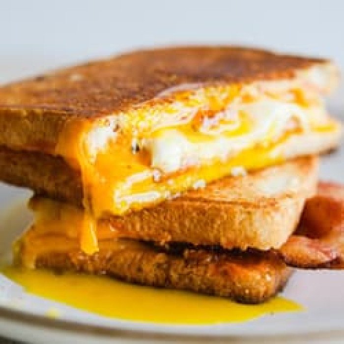 Scrapple & Egg Sandwich